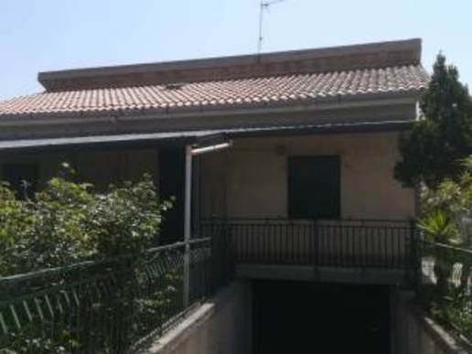casa indipendente in vendita a Naro