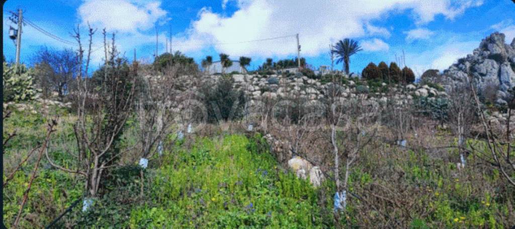 locale di sgombero in vendita a Naro