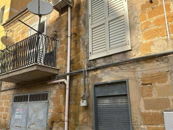 casa indipendente in vendita a Naro