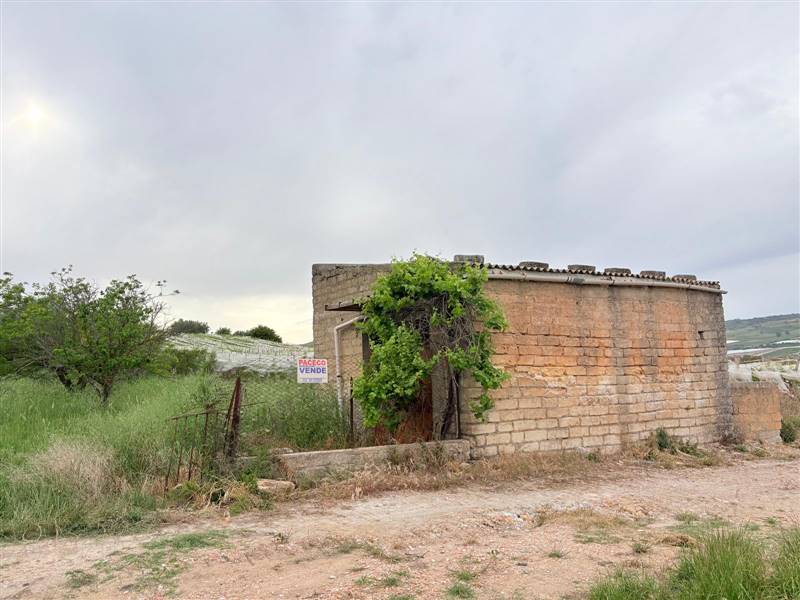 casa indipendente in vendita a Naro