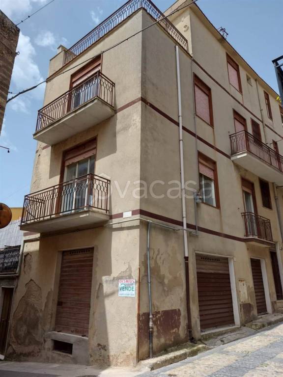 casa indipendente in vendita a Naro
