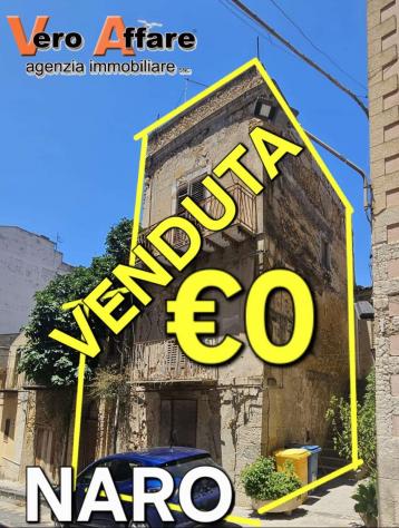 casa indipendente in vendita a Naro