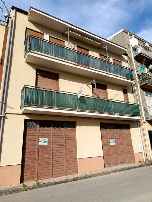 casa indipendente in vendita a Naro
