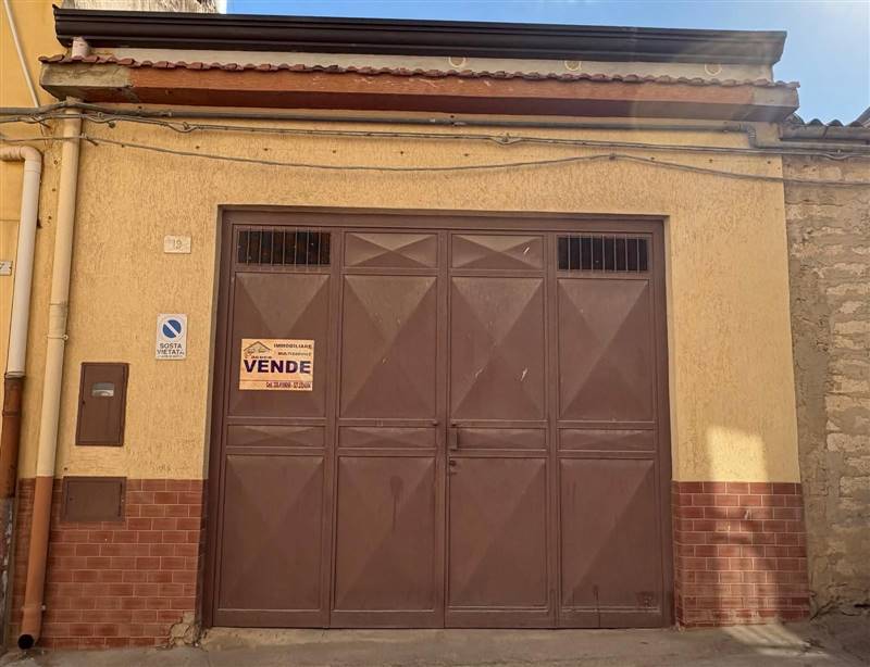 box auto in vendita a Naro