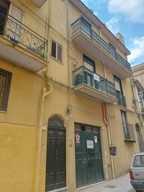 casa indipendente in vendita a Naro