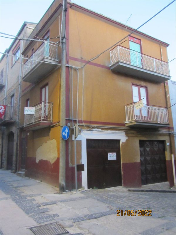 casa indipendente in vendita a Naro