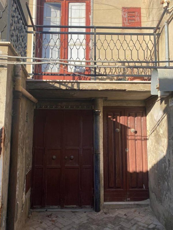 casa indipendente in vendita a Naro
