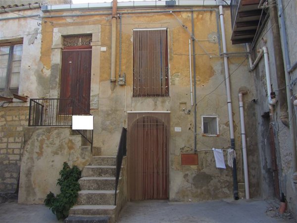 casa indipendente in vendita a Naro