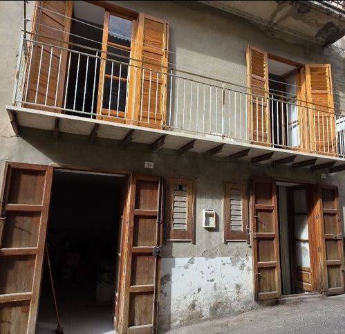 casa semindipendente in vendita a Palma di Montechiaro