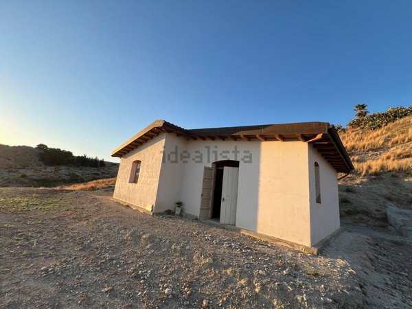 casa indipendente in vendita a Palma di Montechiaro