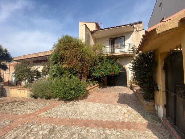 appartamento in vendita a Palma di Montechiaro