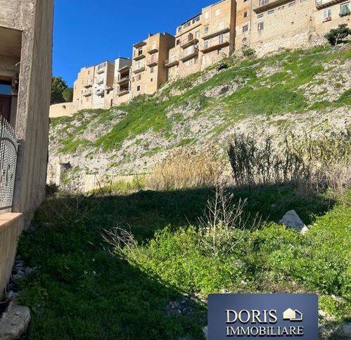 casa indipendente in vendita a Palma di Montechiaro