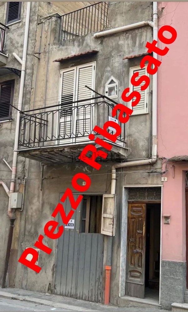 casa indipendente in vendita a Palma di Montechiaro