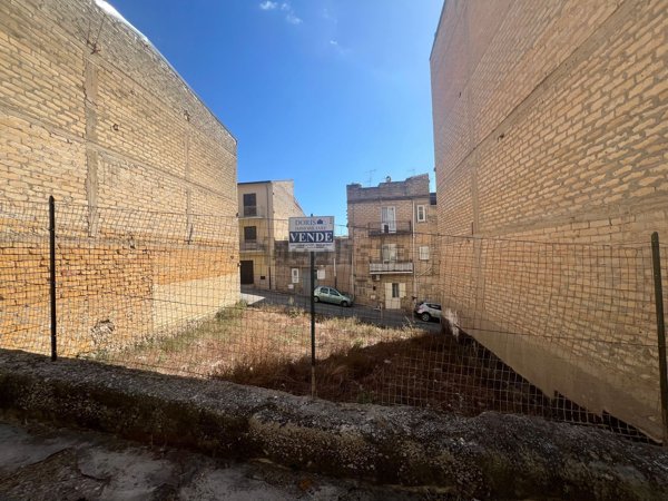 casa indipendente in vendita a Palma di Montechiaro
