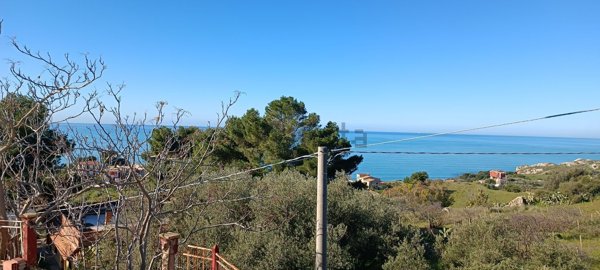 casa indipendente in vendita a Palma di Montechiaro