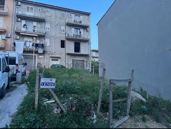 casa indipendente in vendita a Palma di Montechiaro