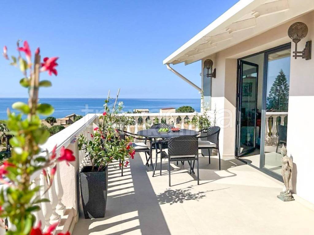 casa indipendente in vendita a Palma di Montechiaro