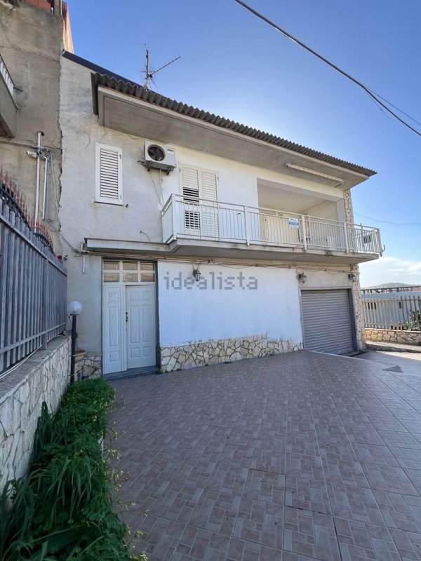 casa indipendente in vendita a Palma di Montechiaro