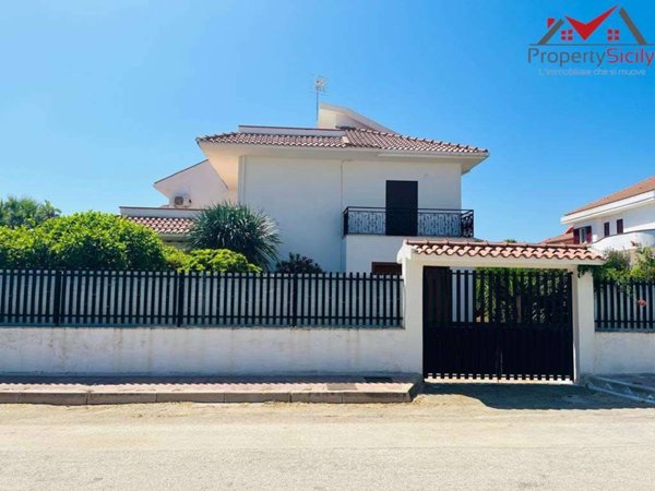 casa indipendente in vendita a Porto Empedocle