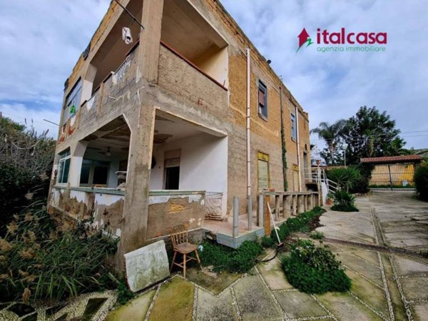 casa indipendente in vendita a Porto Empedocle