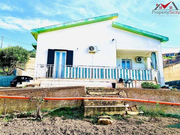 casa indipendente in vendita a Porto Empedocle