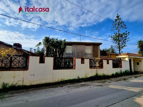 casa indipendente in vendita a Porto Empedocle