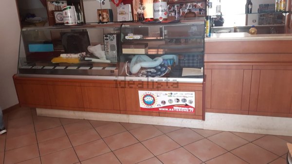 negozio in vendita a Porto Empedocle