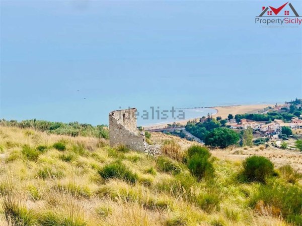 appartamento in vendita a Porto Empedocle in zona Caliato