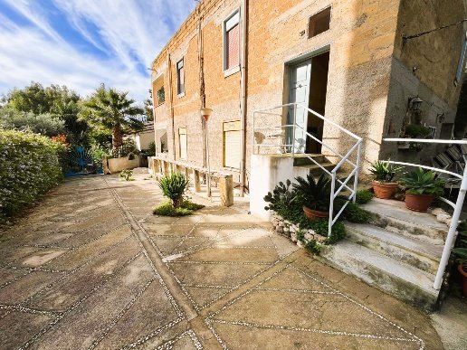 appartamento in vendita a Porto Empedocle