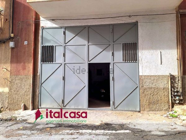 locale di sgombero in vendita a Porto Empedocle