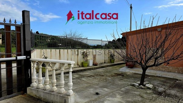 casa indipendente in vendita a Porto Empedocle