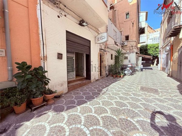 locale di sgombero in vendita a Porto Empedocle