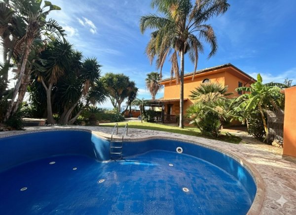 casa indipendente in vendita a Porto Empedocle