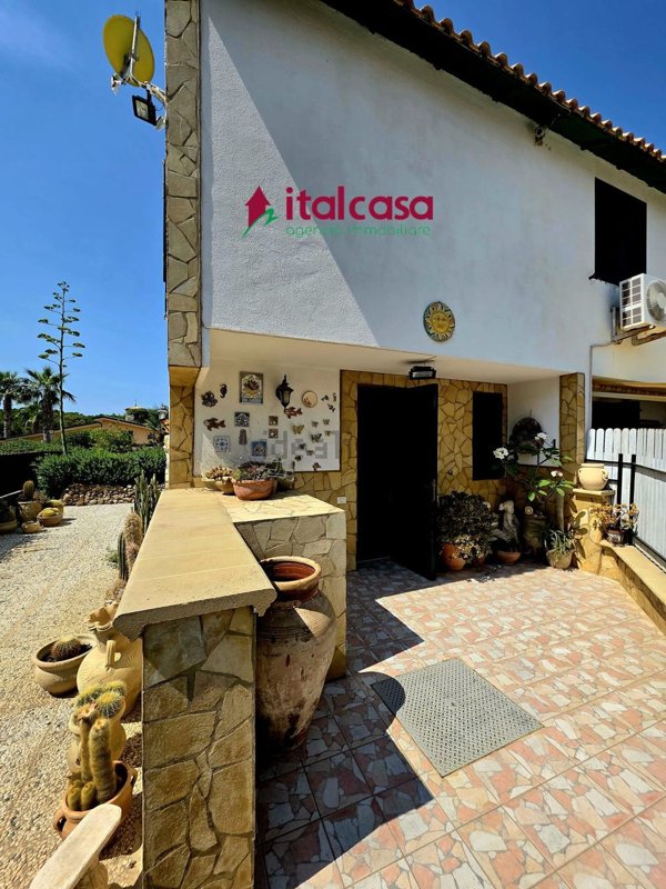 casa indipendente in vendita a Porto Empedocle