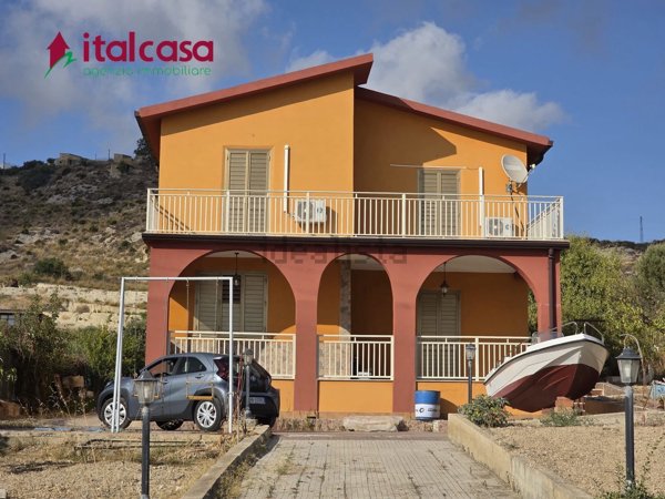 casa indipendente in vendita a Porto Empedocle