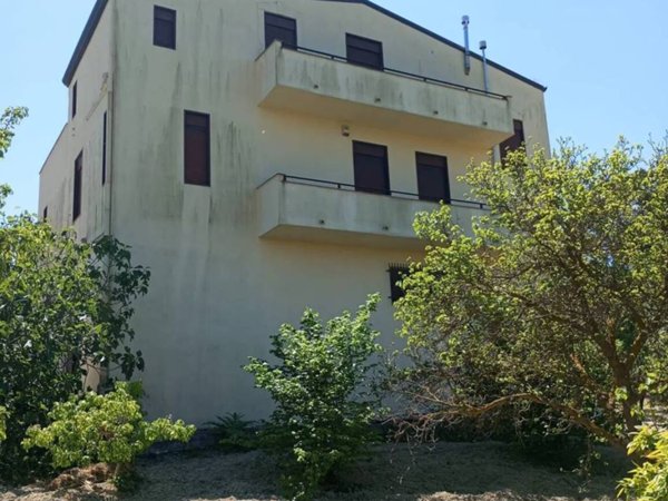 casa indipendente in vendita a Raffadali