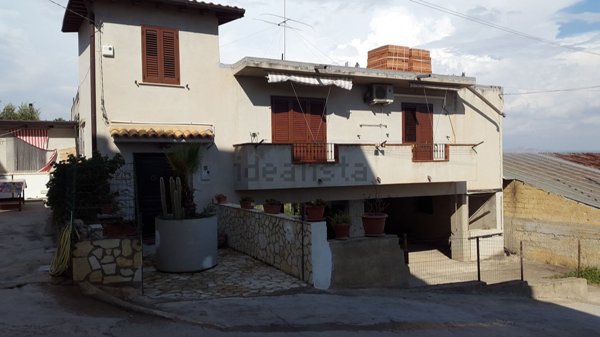 casa indipendente in vendita a Raffadali