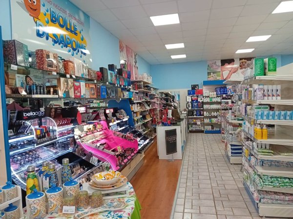 negozio in vendita a Ravanusa