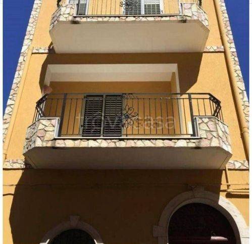 casa indipendente in vendita a Ravanusa