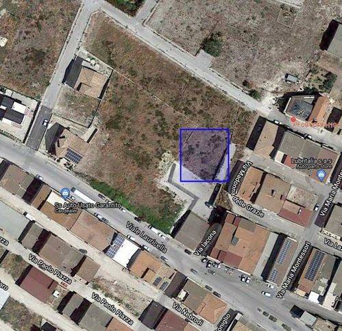 casa indipendente in vendita a Ravanusa