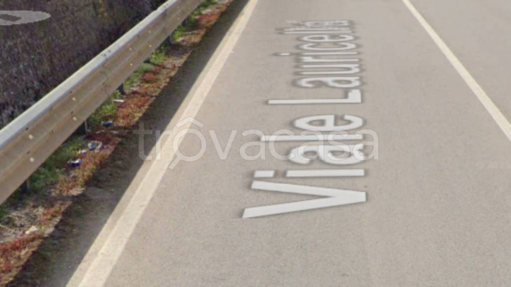 locale commerciale in vendita a Ravanusa