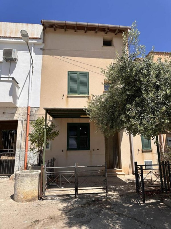 casa indipendente in vendita a Ribera in zona Borgo Bonsignore