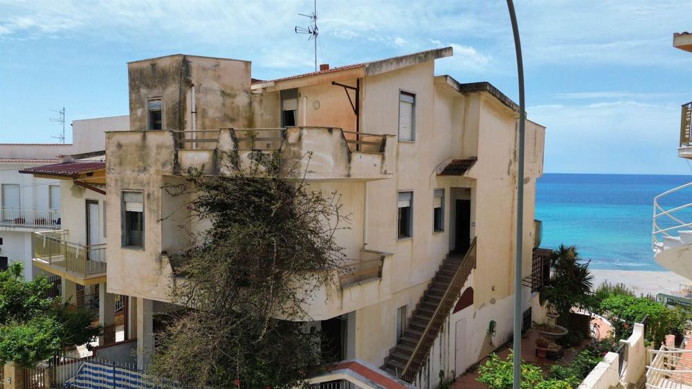 casa indipendente in vendita a Ribera in zona Secca Grande