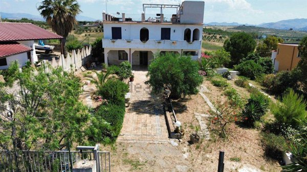 appartamento in vendita a Ribera in zona Borgo Bonsignore