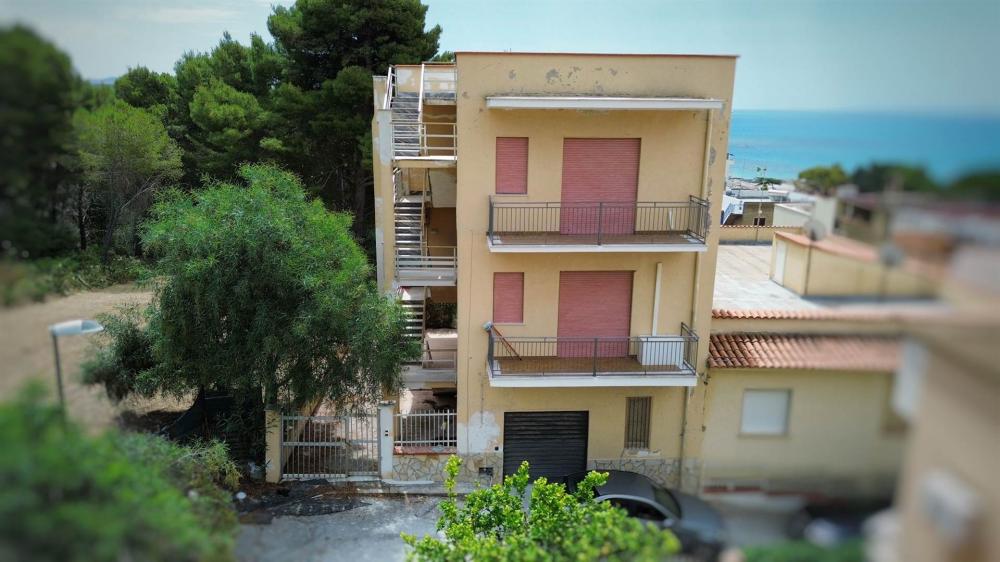 casa indipendente in vendita a Ribera in zona Secca Grande