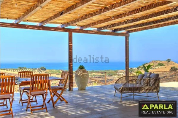 casa indipendente in vendita a Ribera in zona Borgo Bonsignore