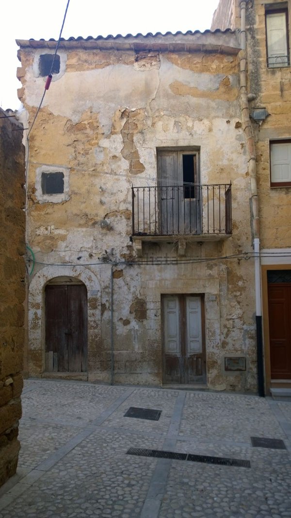 pentavano in vendita a Sambuca di Sicilia