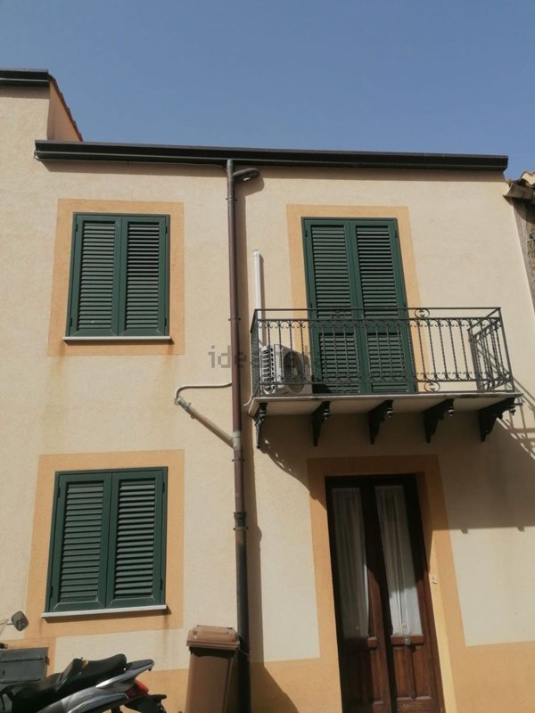 casa indipendente in vendita a Sambuca di Sicilia