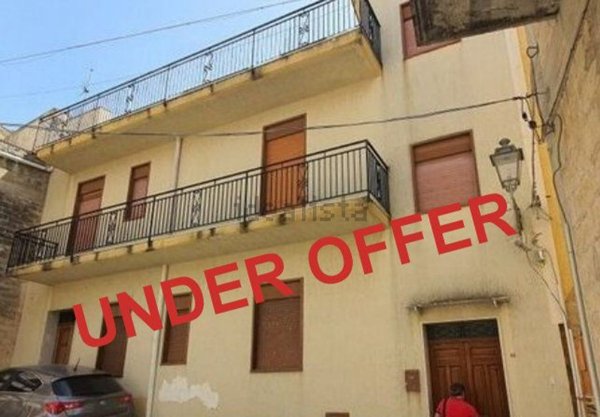 casa indipendente in vendita a Sambuca di Sicilia