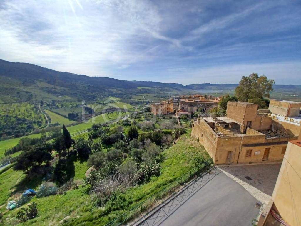 casa indipendente in vendita a Sambuca di Sicilia